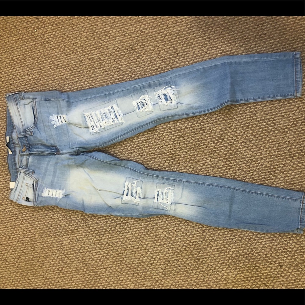 Stretch skinny jeans.